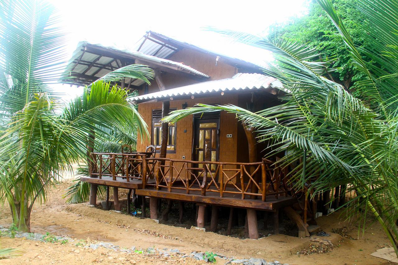 Yalaway Nature Villa Tissamaharama Exterior photo