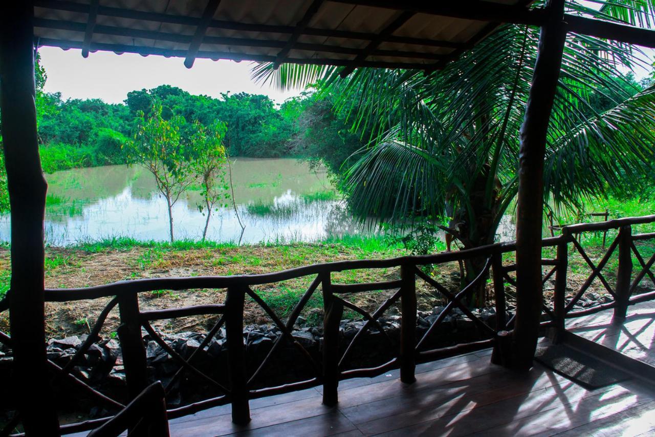 Yalaway Nature Villa Tissamaharama Exterior photo